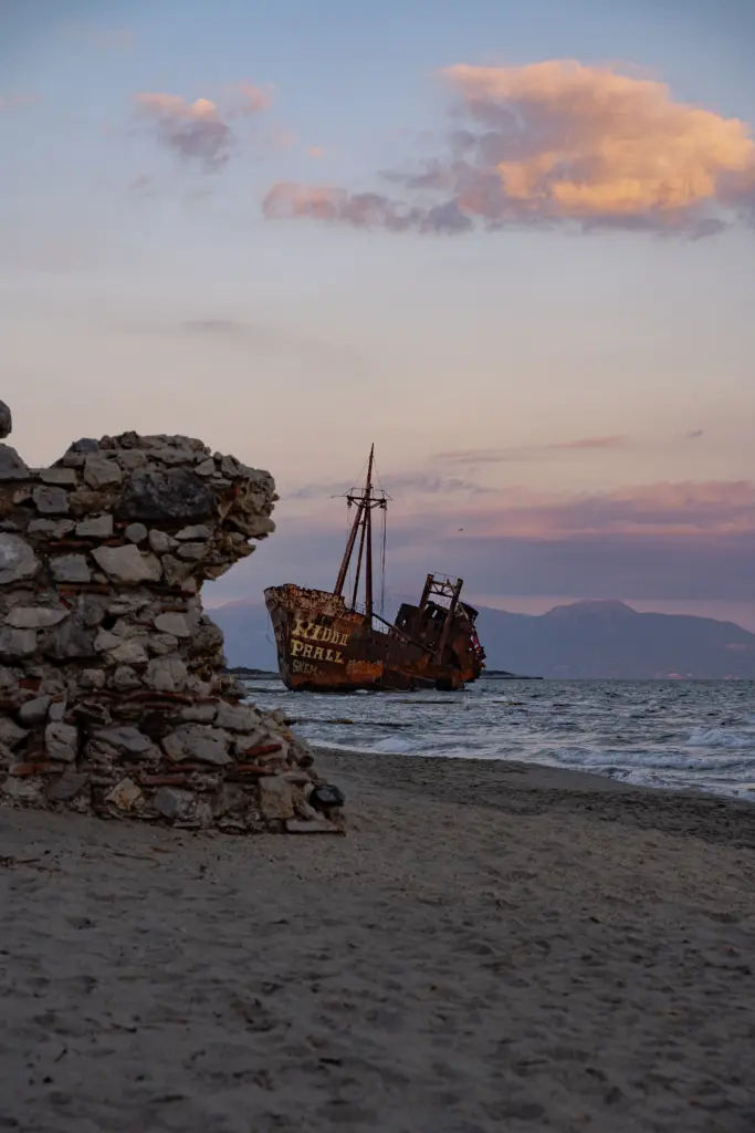 Schiffswrack in Griechenland 